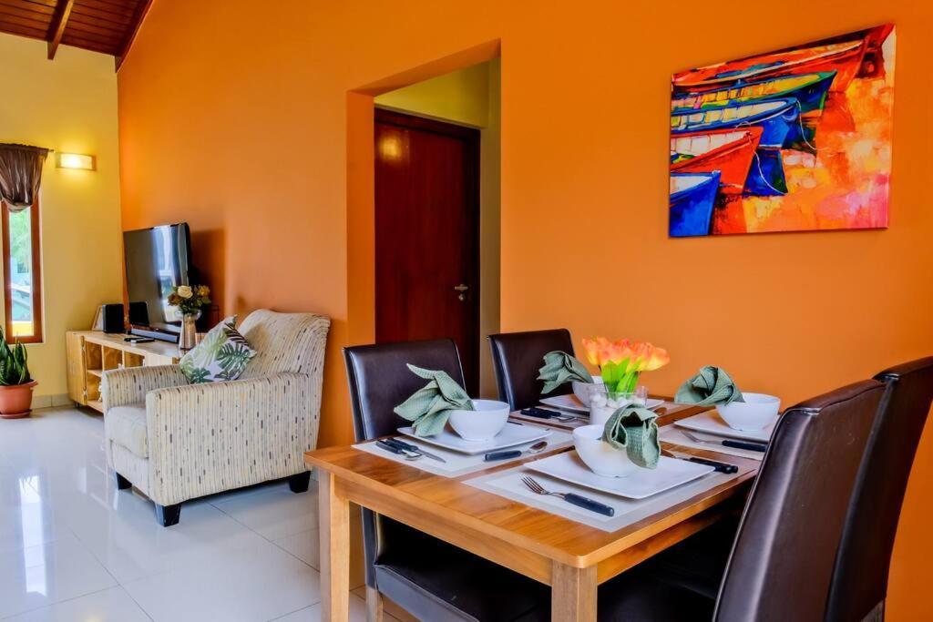 Iona's home: Vibrant 2bedroom home near Willemstad Eksteriør billede
