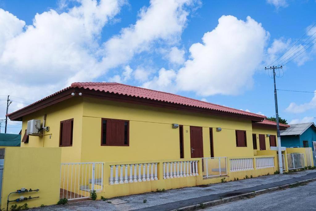 Iona's home: Vibrant 2bedroom home near Willemstad Eksteriør billede